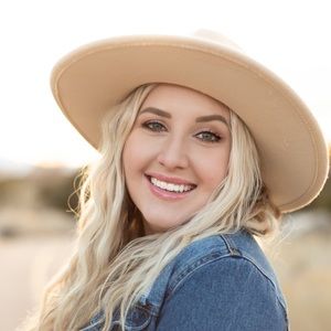 Meet your Posher, Tasha